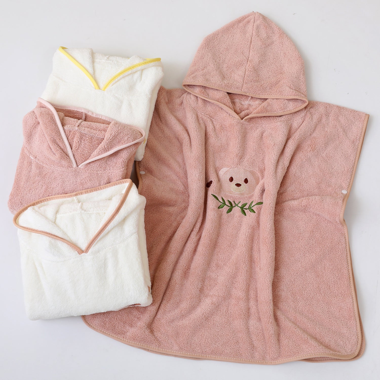 Children's Embroidery Bear Cloak Children's Bathrobes