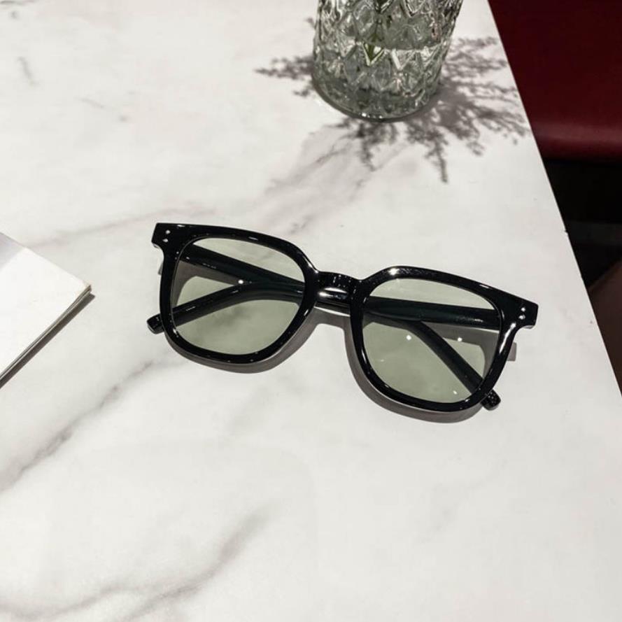 Plastic Fashionable All Matching Sunglasses