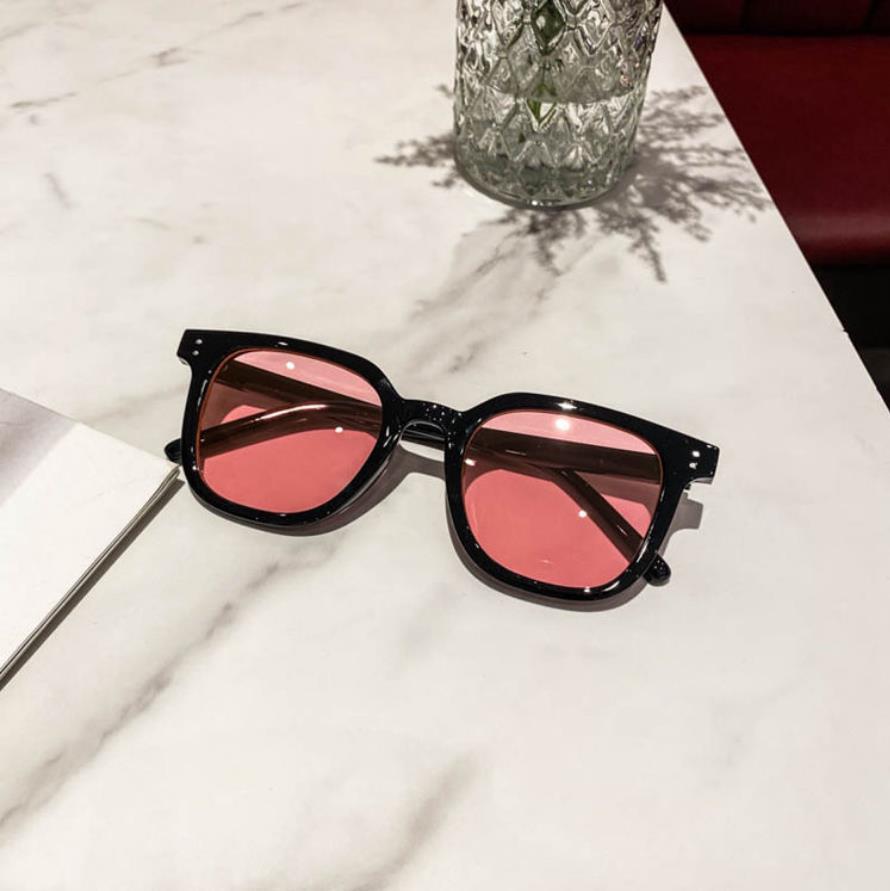 Plastic Fashionable All Matching Sunglasses