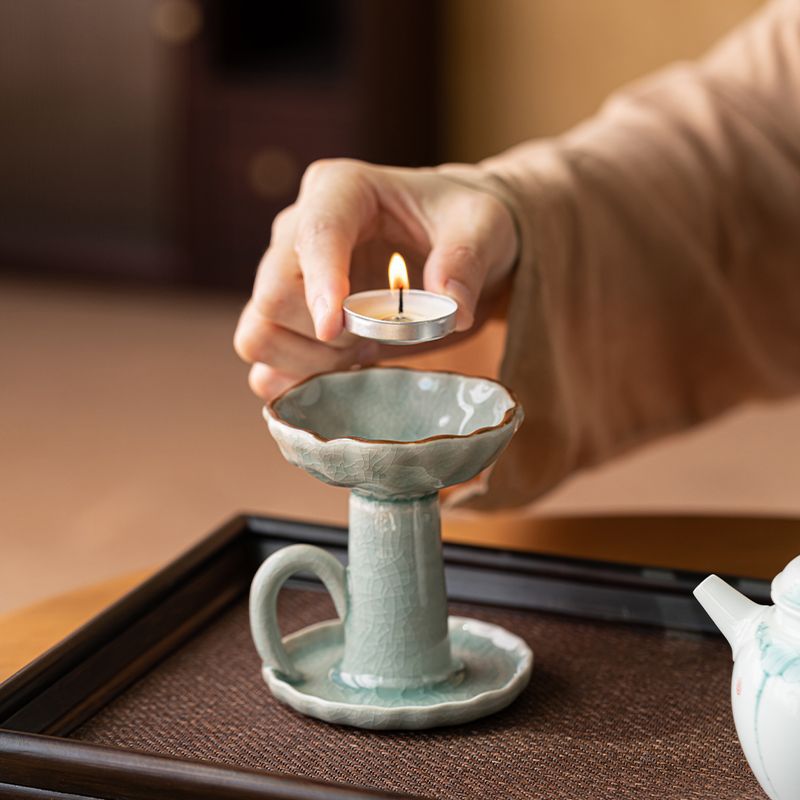 Chinese Retro Ceramic Zen Lotus Aromatherapy Candlestick