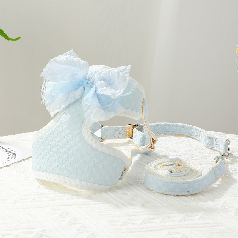 Hand Holding Rope Chest Strap Small Puppies