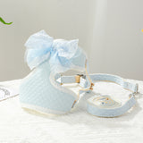 Hand Holding Rope Chest Strap Small Puppies
