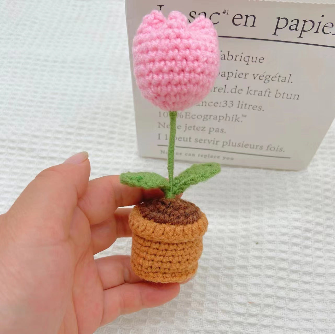 Hand-woven Mini Potted Office Decorations Wool Finished