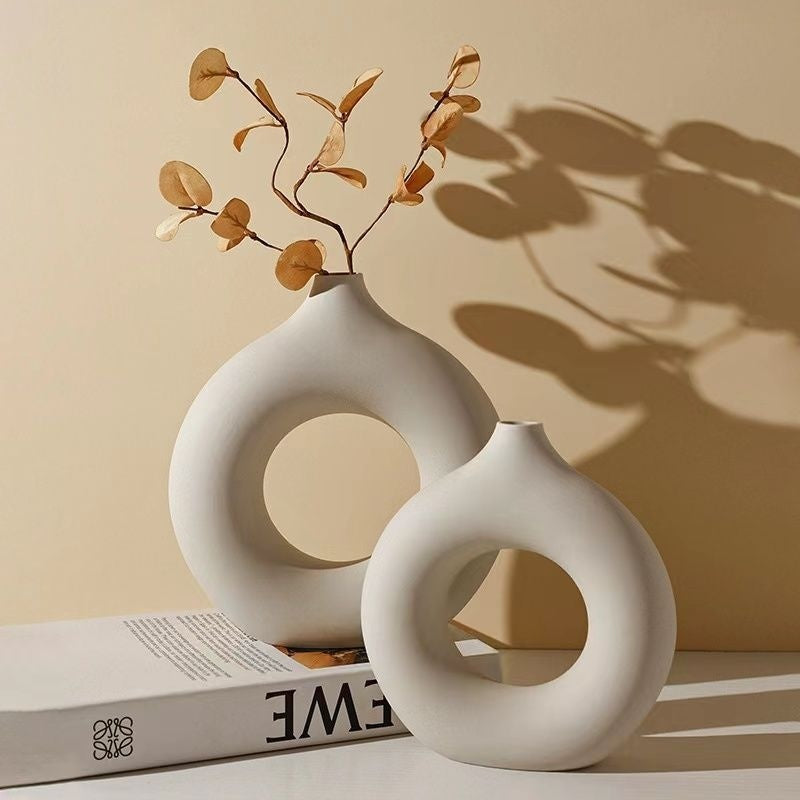 Creative Ceramic Vase Abstract Art Decoration